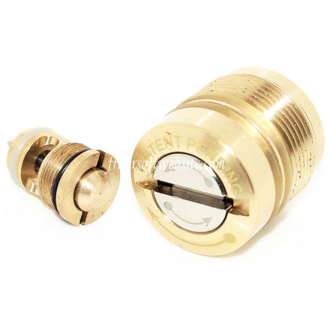 APS Co2 Sortie Vanne à Chargeur Base Cap Convient pour APS ACP Black Hornet SHARK Co2 Pistolet Airsoft Chargeur